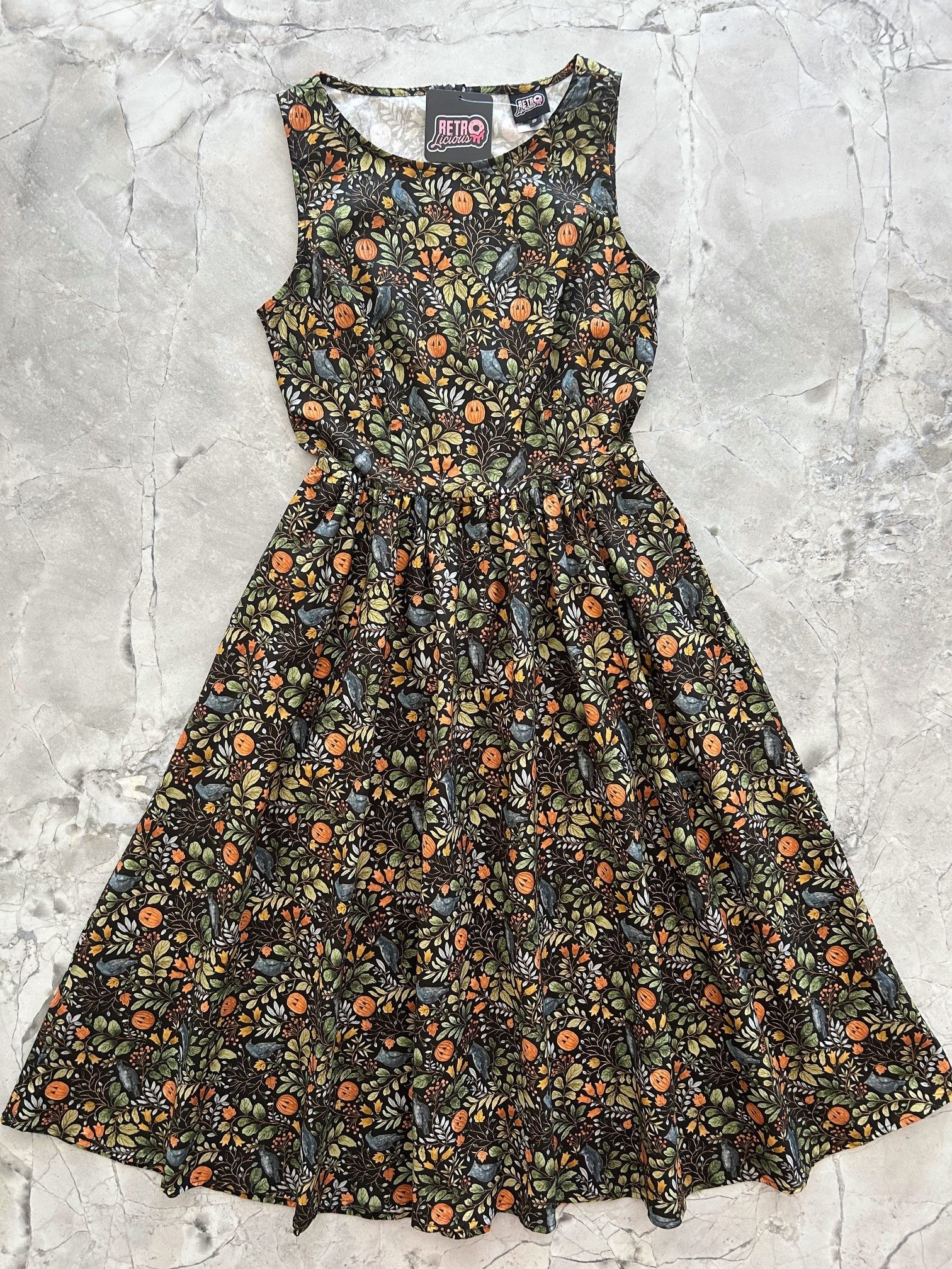 RETROLICIOUS: Pumpkin Foliage Midi Dress
