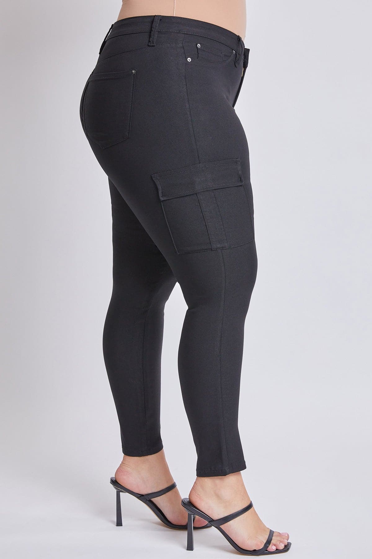 YMI Jeans Women's Plus Hyperstretch Skinny Cargo Pants