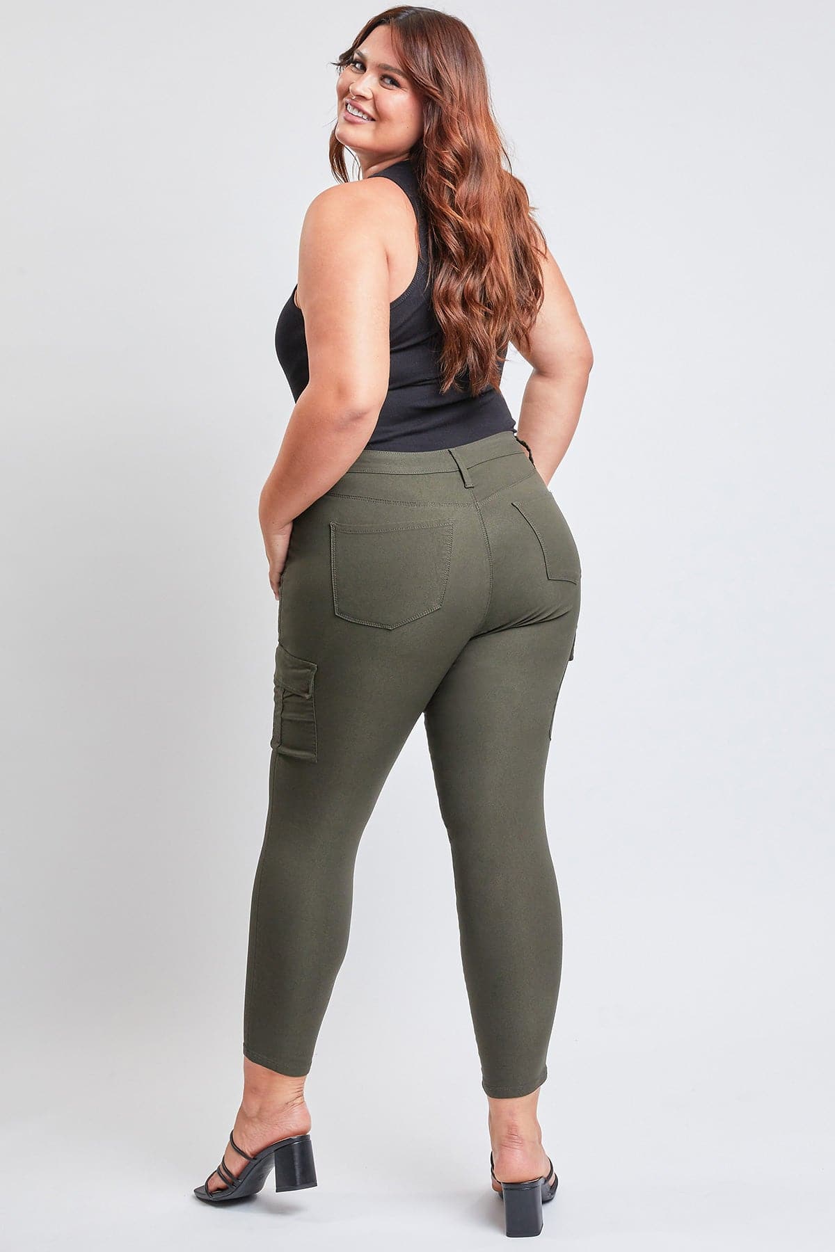 YMI Jeans Women's Plus Hyperstretch Skinny Cargo Pants