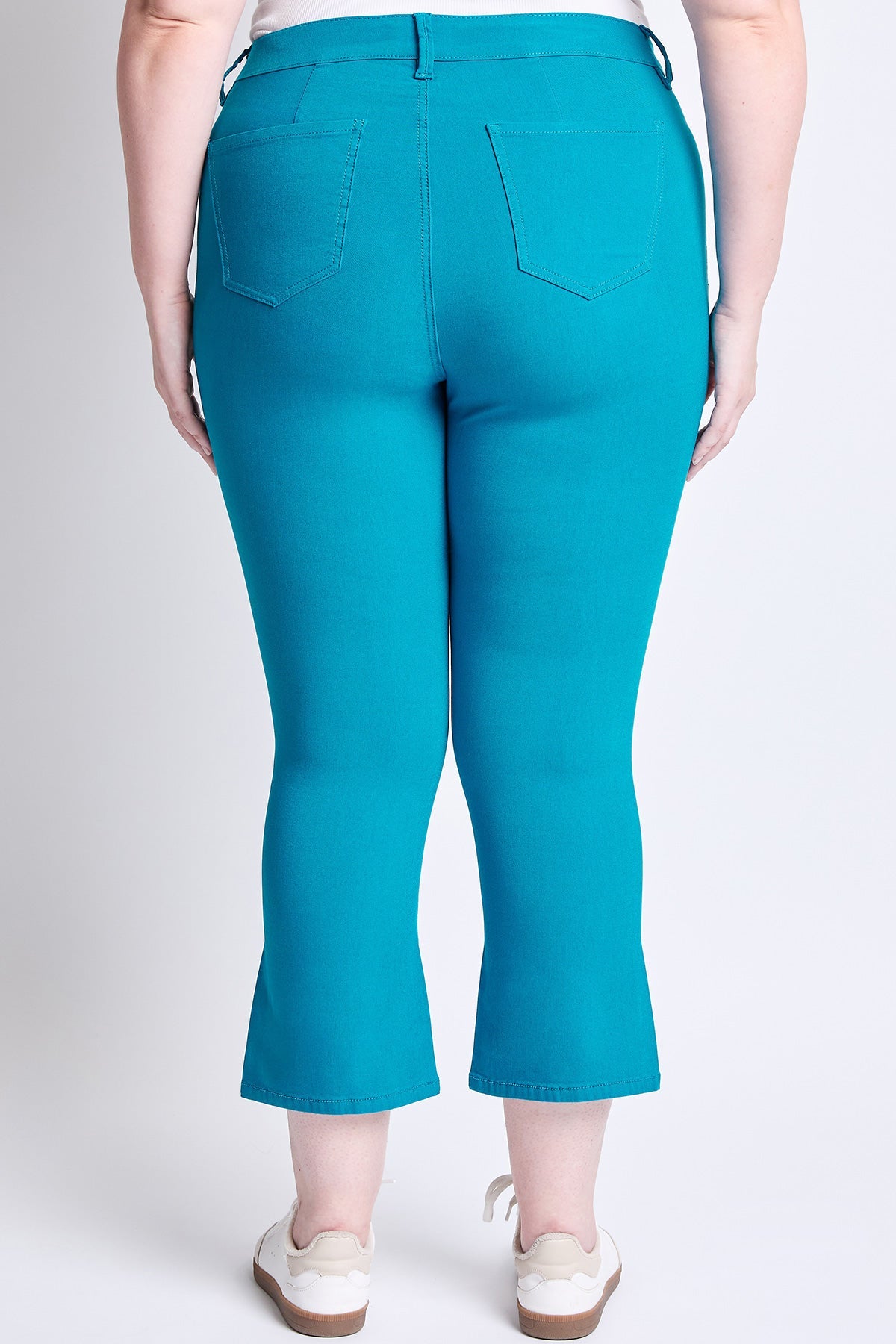 YMI Jeans Women's Plus Hyperstretch Cropped Kick Flare Pants