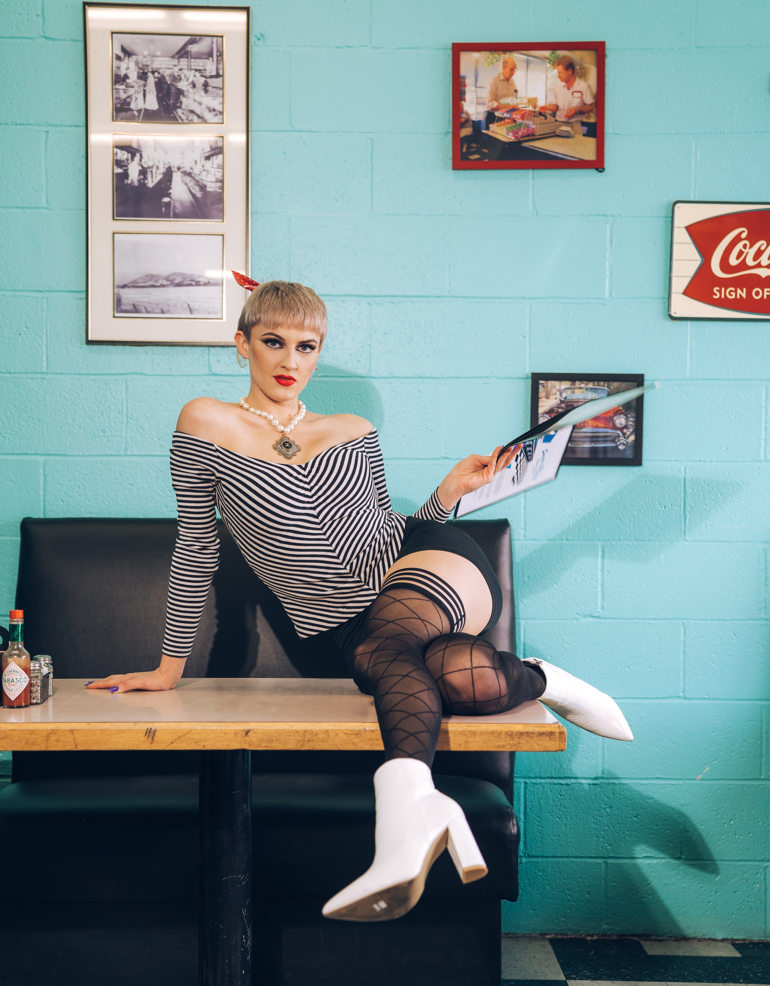 Kix'ies - Anna: Diamonds, Bold, Beautiful, and Always in Style Thigh Highs. Petite to Plus Size