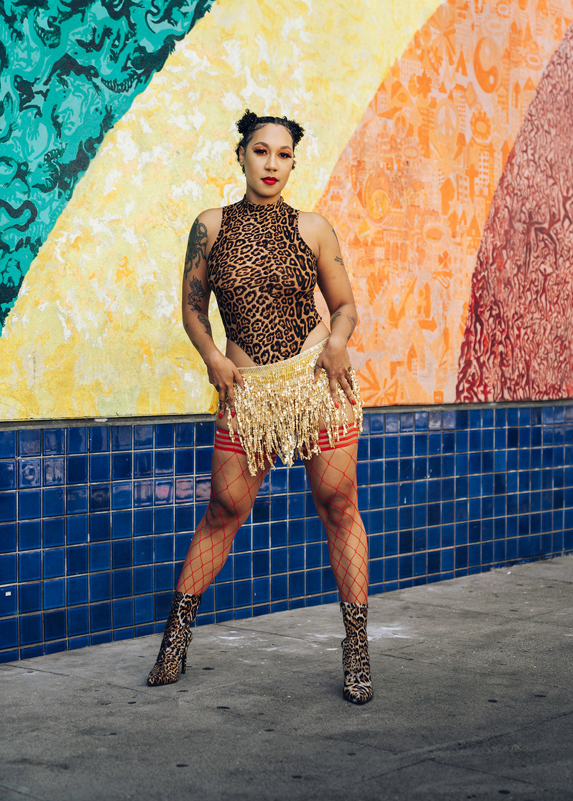 Kix'ies -Claudia: Red Net...You Bet!