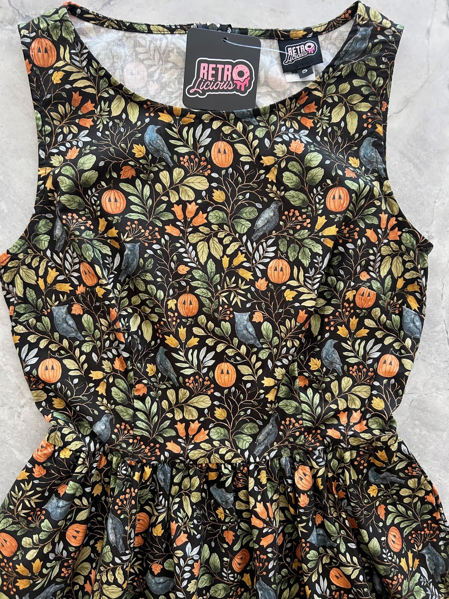 RETROLICIOUS: Pumpkin Foliage Midi Dress