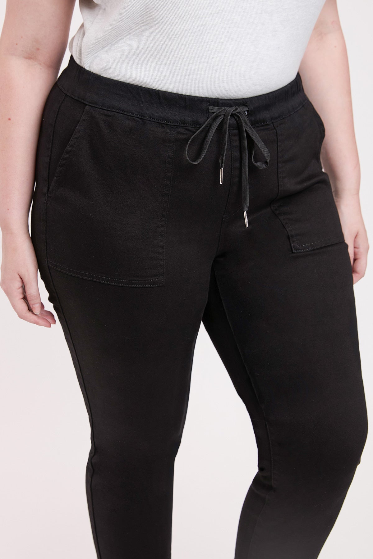YMI Jeans Women's Plus High Rise Pull On Straight Leg Jogger