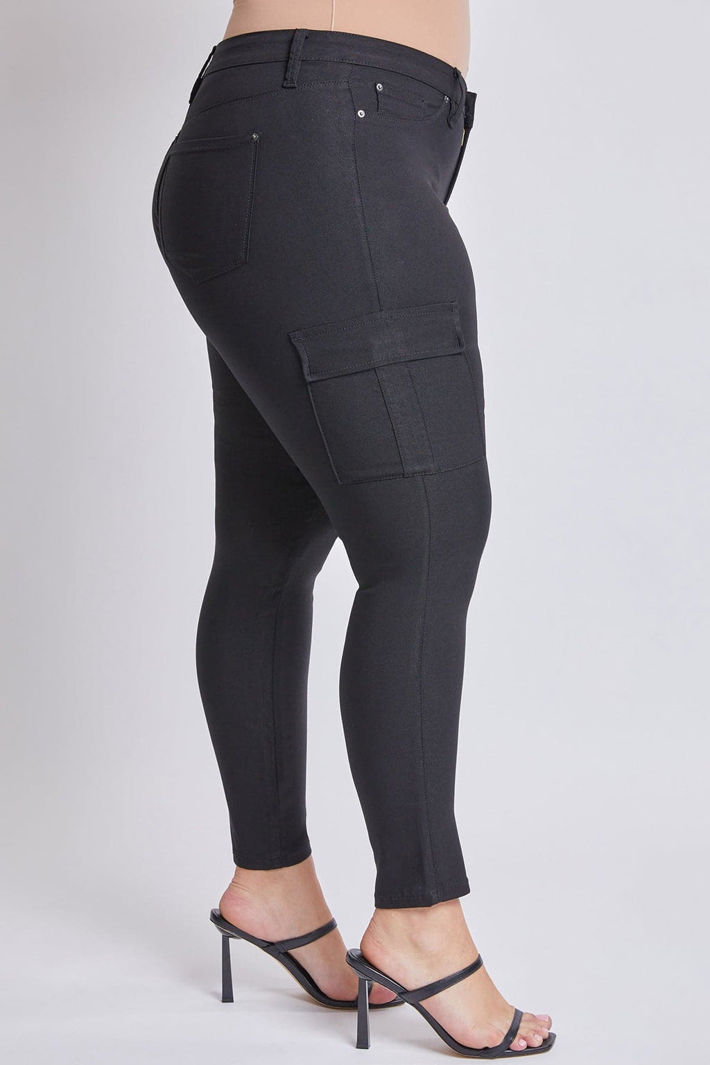 YMI Jeans Women's Plus Hyperstretch Skinny Cargo Pants