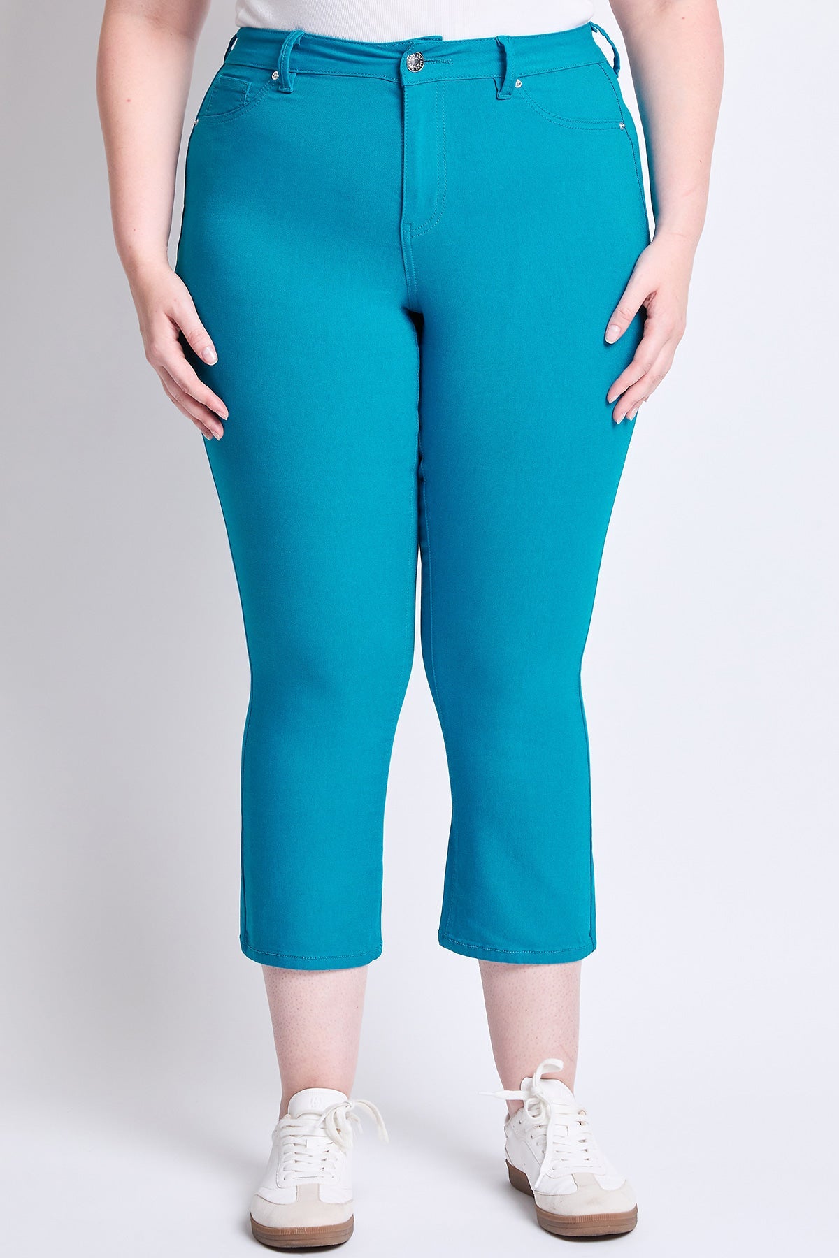 YMI Jeans Women's Plus Hyperstretch Cropped Kick Flare Pants